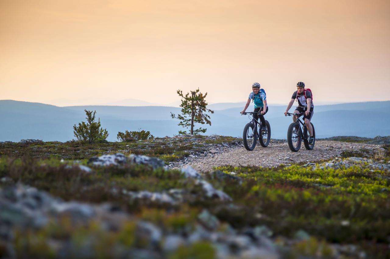 Kuerkievari Kuerhostel Äkäslompolo Kültér fotó